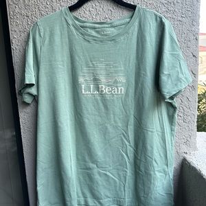 Green LL Bean Women’s Tshirt